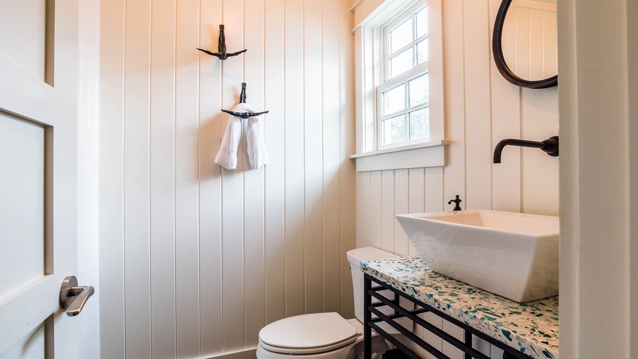 Photo of Bathroom in Seaside