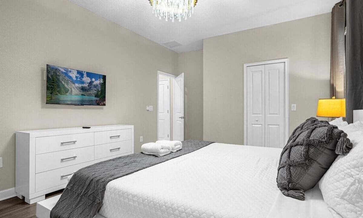 Photo of Bedroom in Davenport