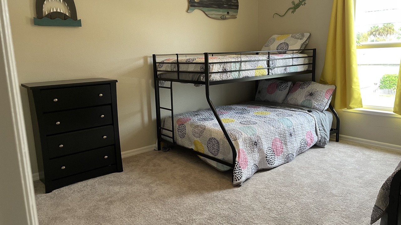 Photo of Bedroom in Florida Shores