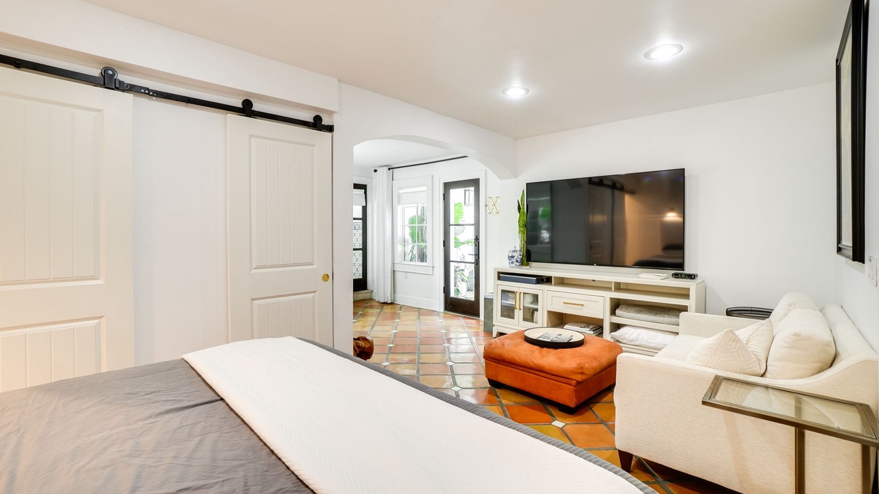 Photo of Bedroom in Beach Park