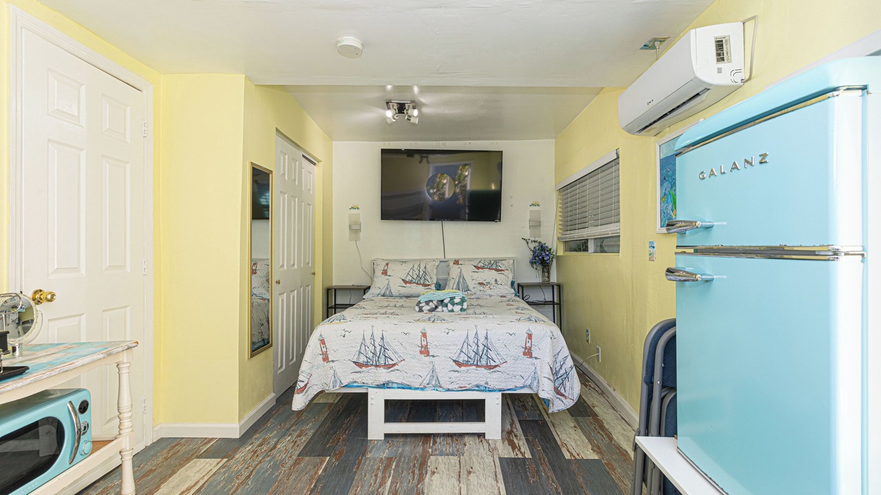 Photo of Bedroom in Mango Groves