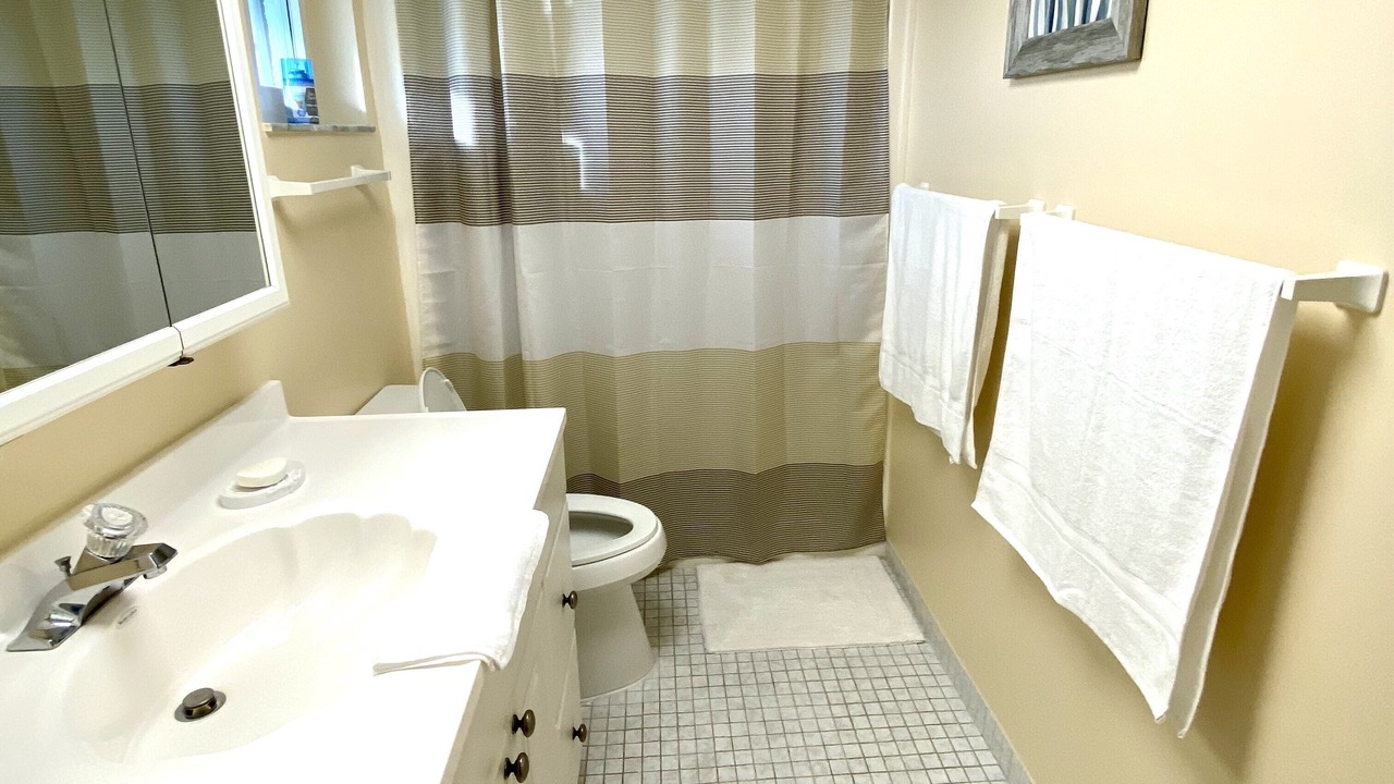 Photo of Bathroom in Islamorada
