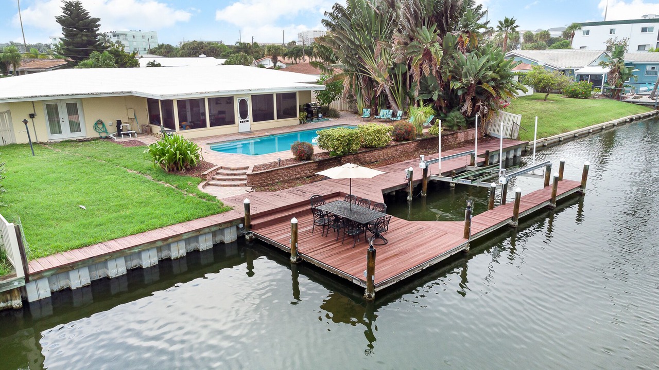 Photo of Outdoor in Cocoa Isles