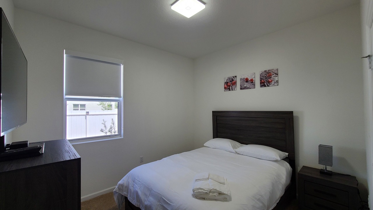 Photo of Bedroom in Homestead