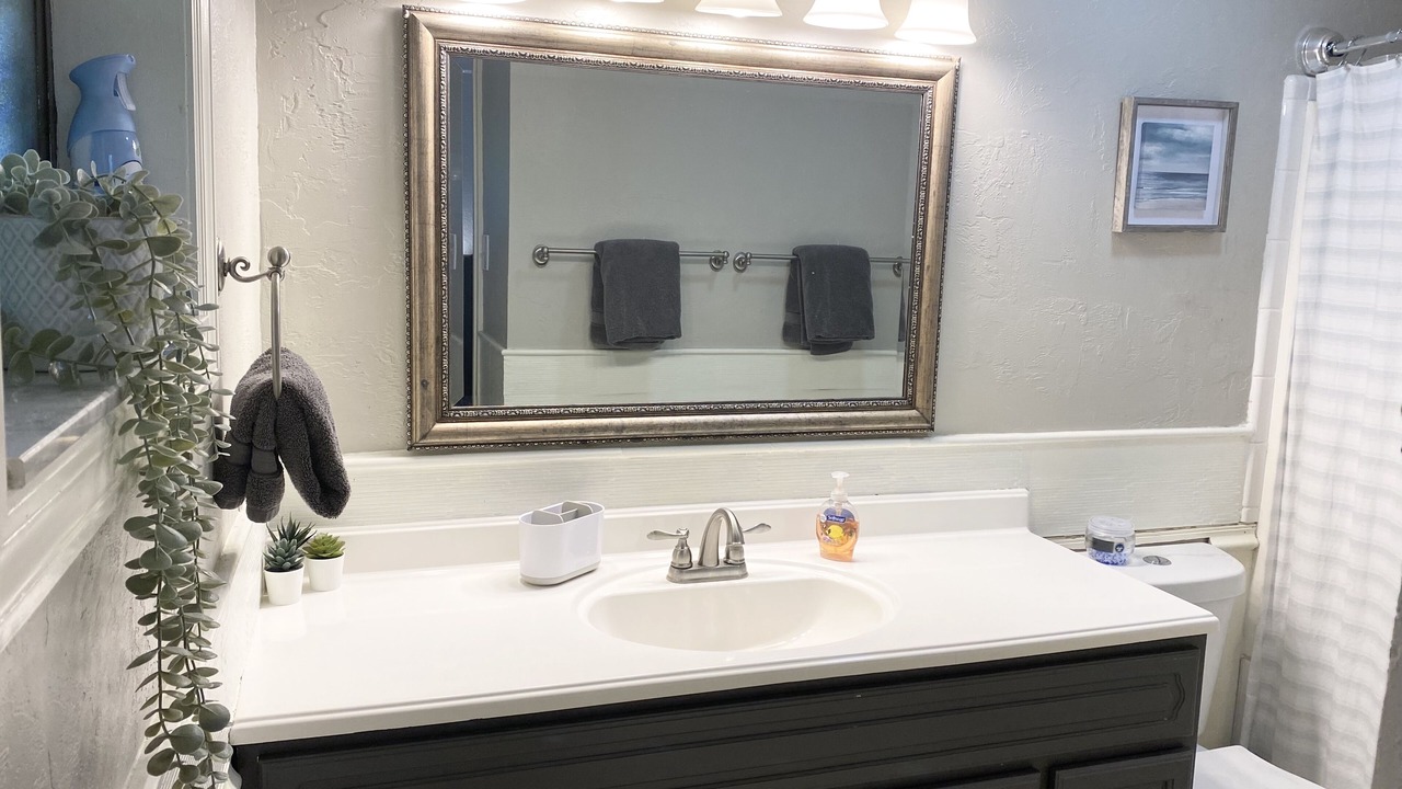 Photo of Bathroom in Cooper City