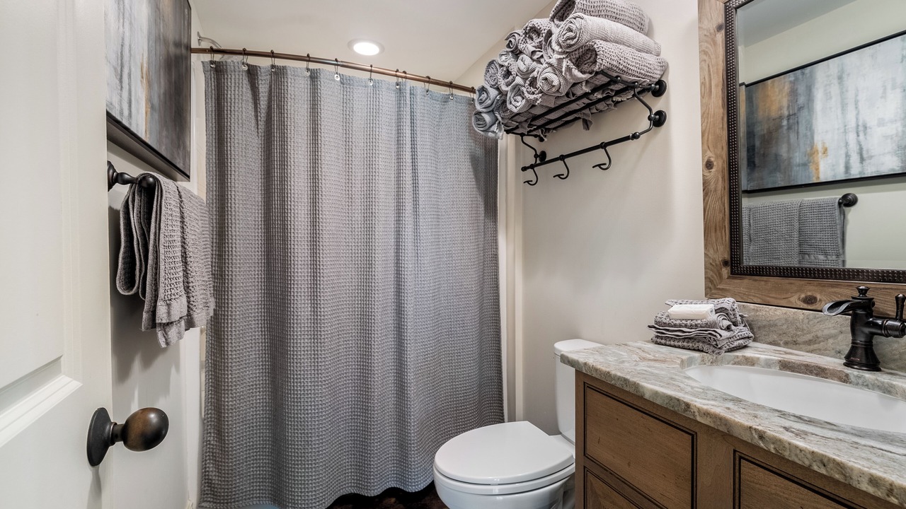 Photo of Bathroom in Clinton