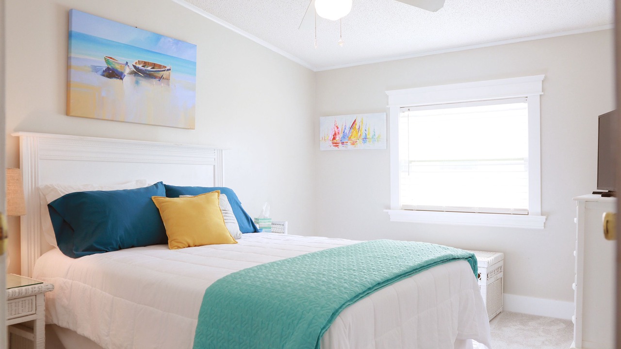 Photo of Bedroom in Fussels Corner