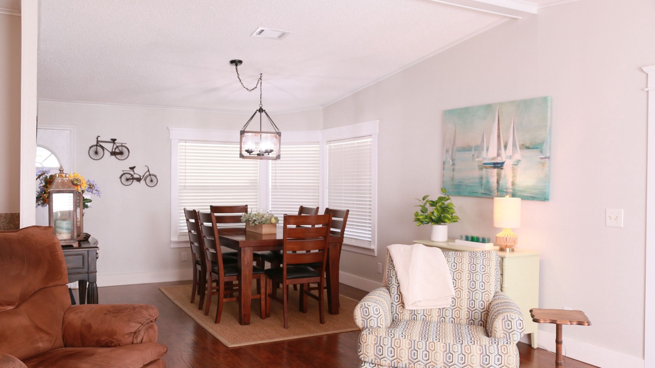 Photo of Livingroom in Fussels Corner