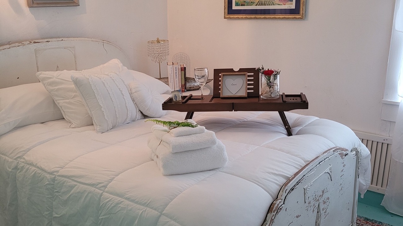 Photo of Bedroom in Panacea