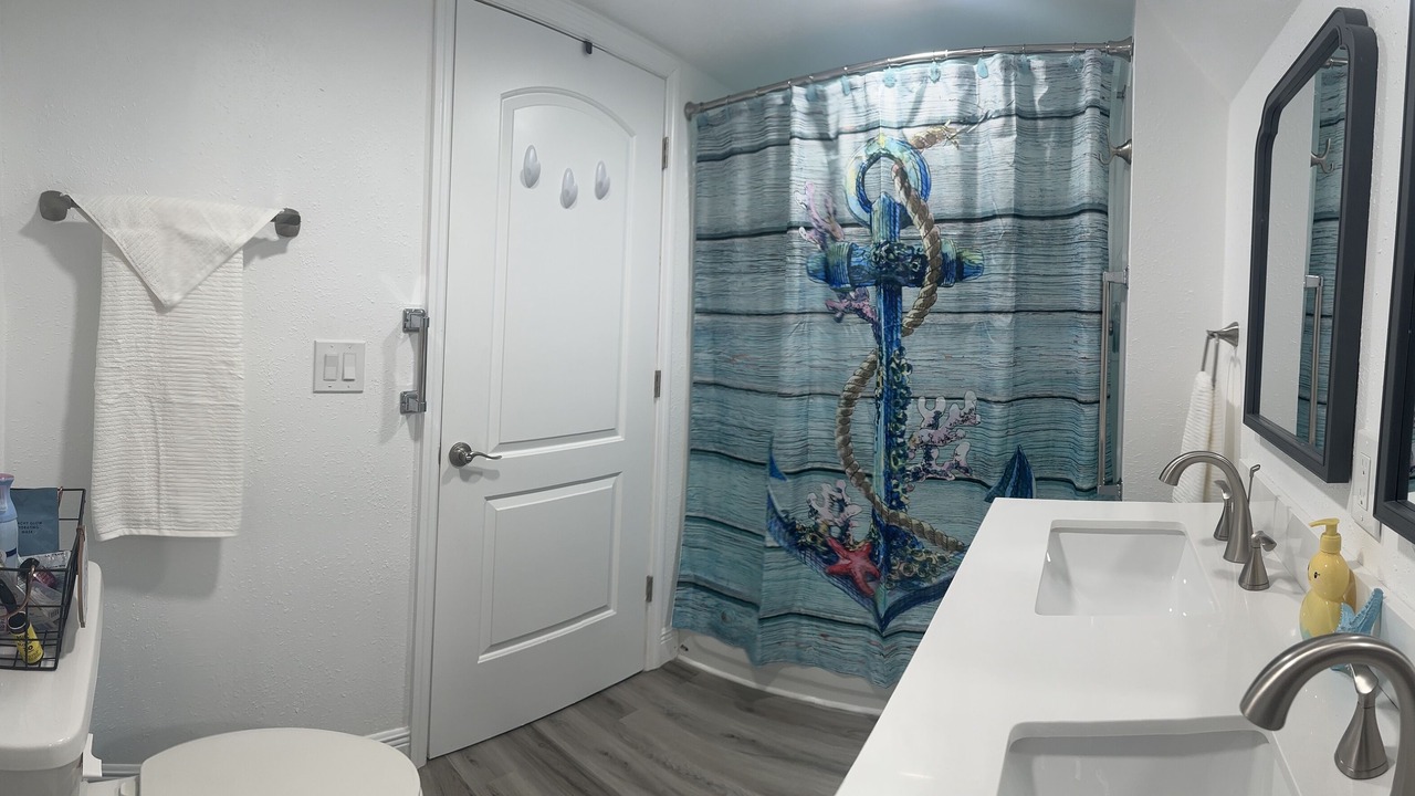 Photo of Bathroom in Buckhead Ridge