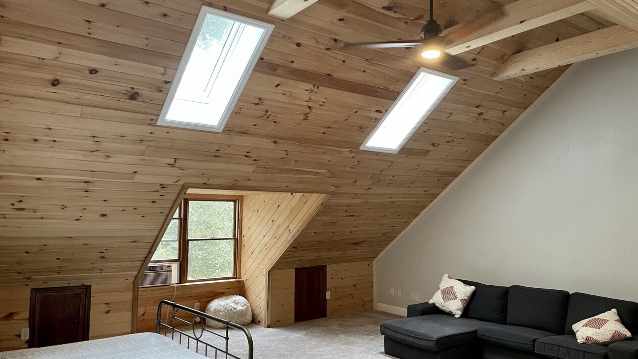 Photo of Bedroom in Northeast Pensacola