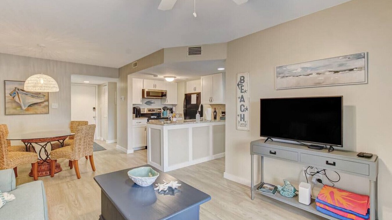 Photo of Livingroom in Fernandina Beach