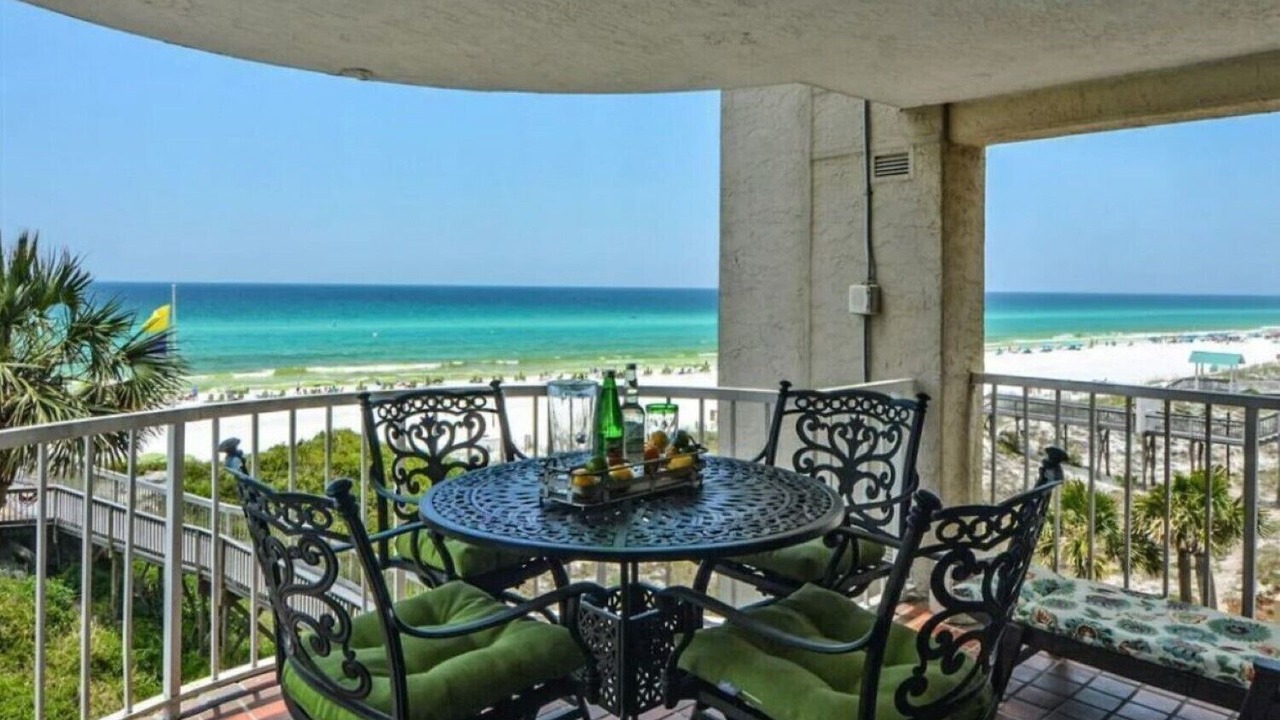 Photo of Outdoor in Miramar Beach