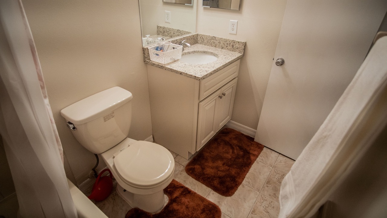 Photo of Bathroom in Fairvilla