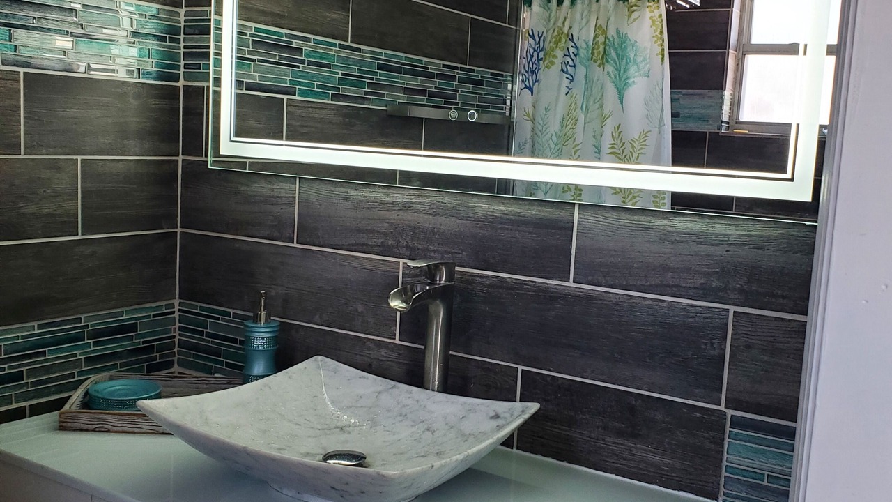 Photo of Bathroom in Marshall Park