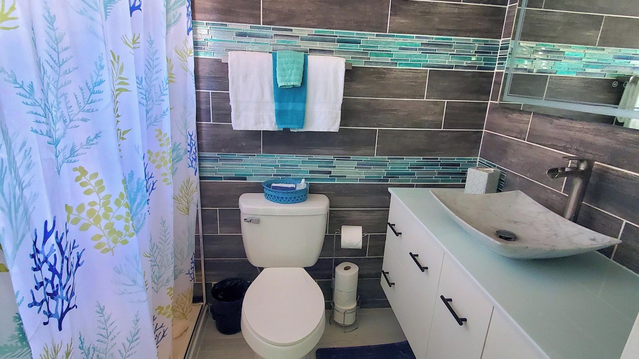 Photo of Bathroom in Marshall Park