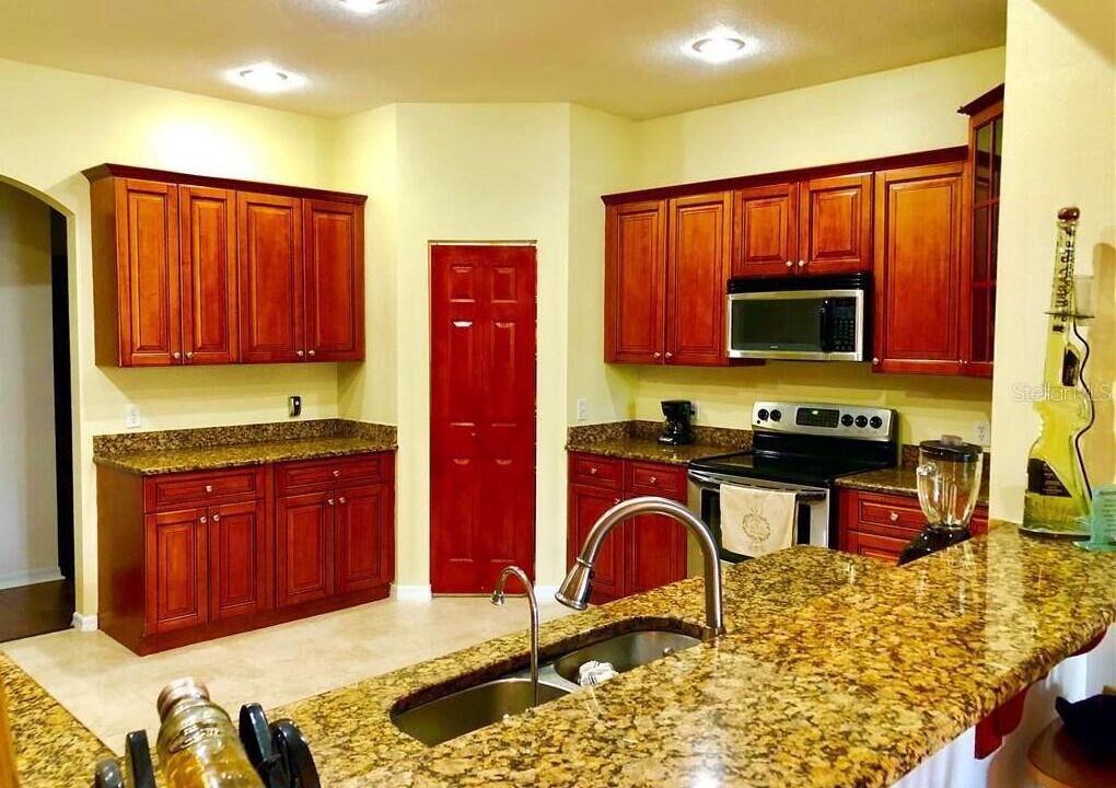 Photo of Kitchen in Lake Magdalene