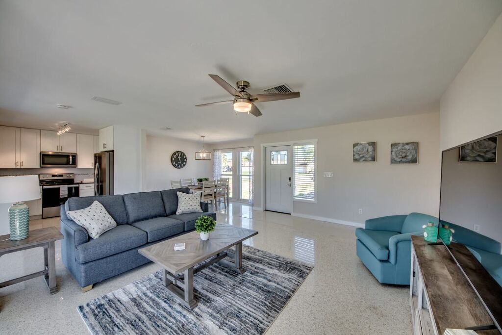 Photo of Livingroom in Pelican