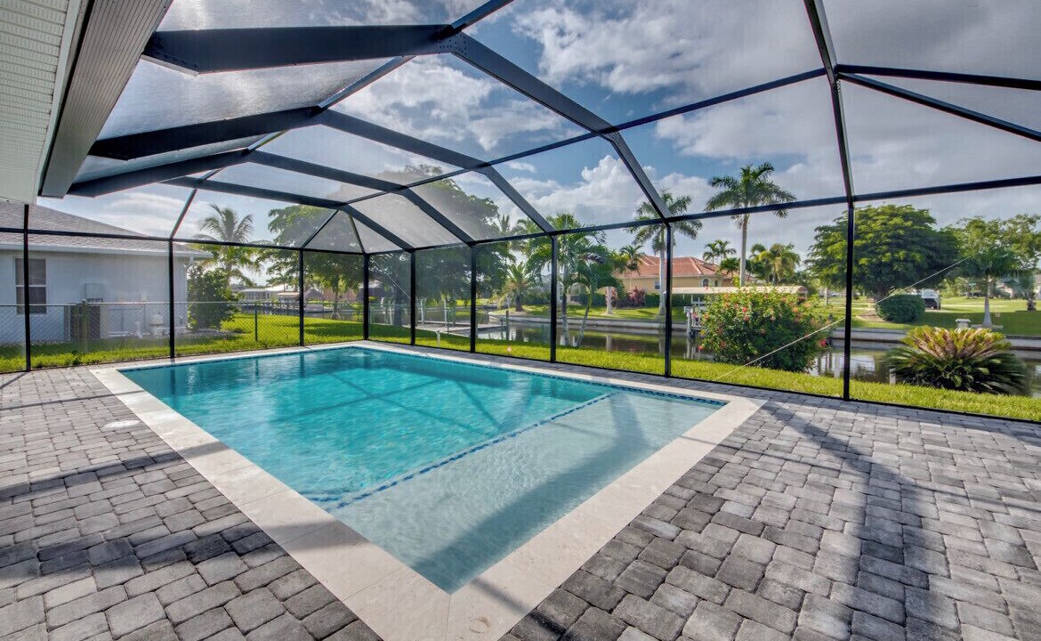 Photo of Outdoor in Pelican