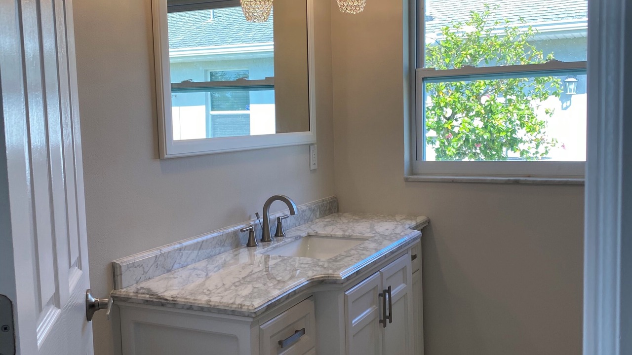 Photo of Bathroom in Pelican