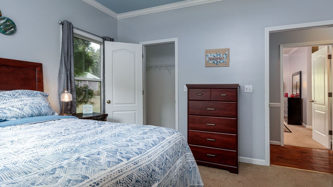 Photo of Bedroom in Rogersville