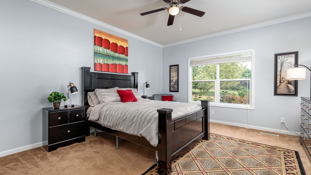 Photo of Bedroom in Rogersville