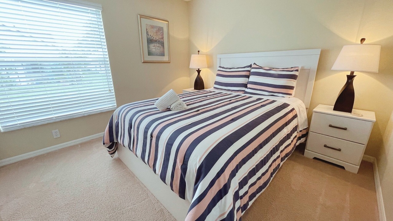 Photo of Bedroom in Orange Tree
