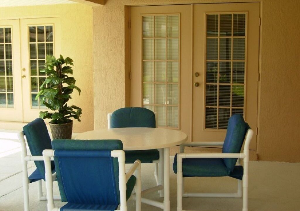 Photo of Outdoor in Orange Tree