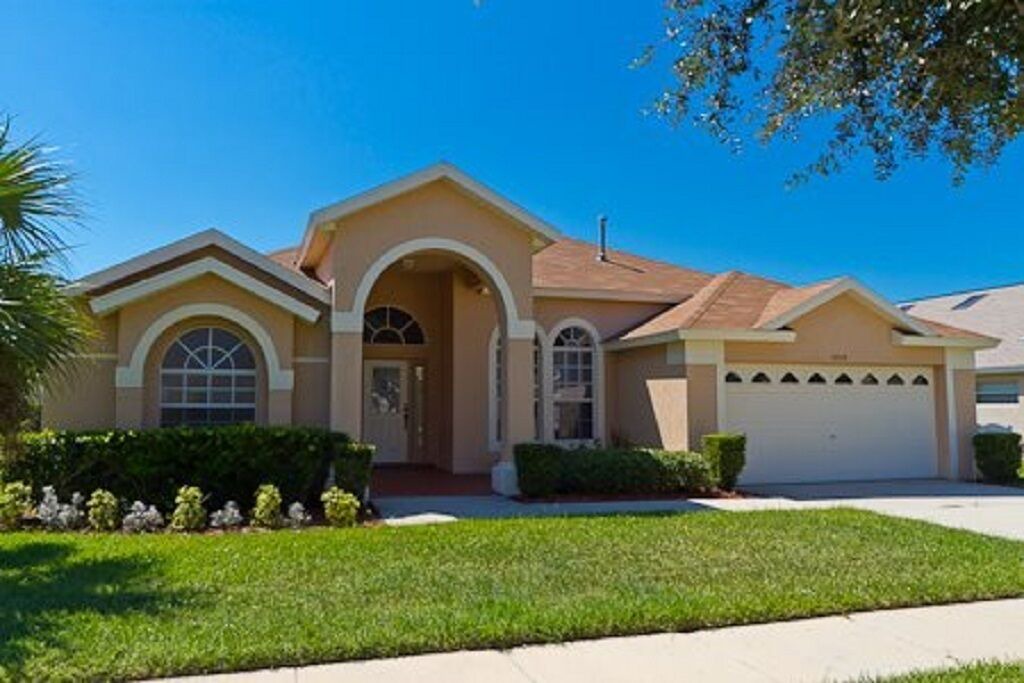 Photo of Outdoor in Orange Tree