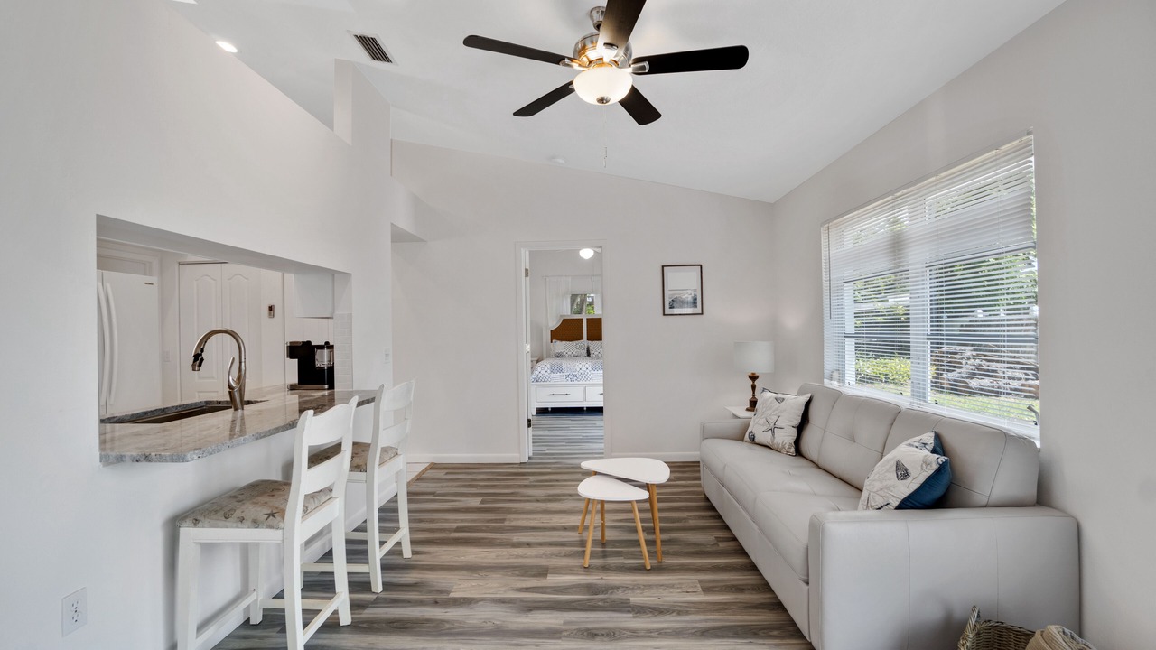 Photo of Livingroom in South Sarasota