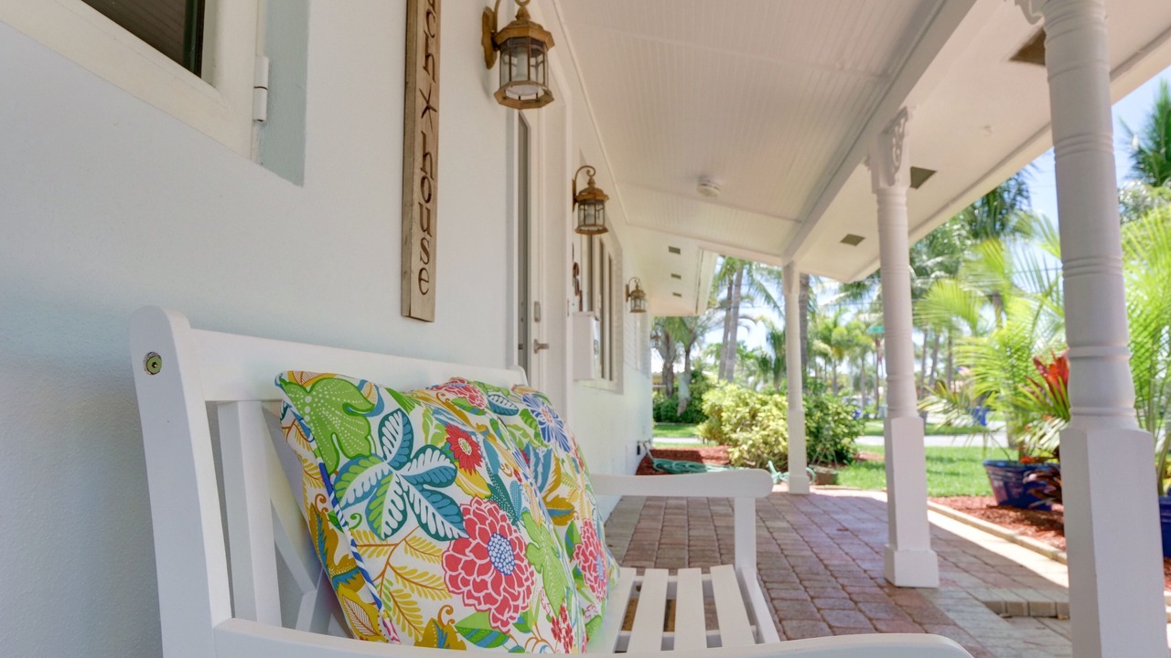 Photo of Patio Balcony in Garden Isles