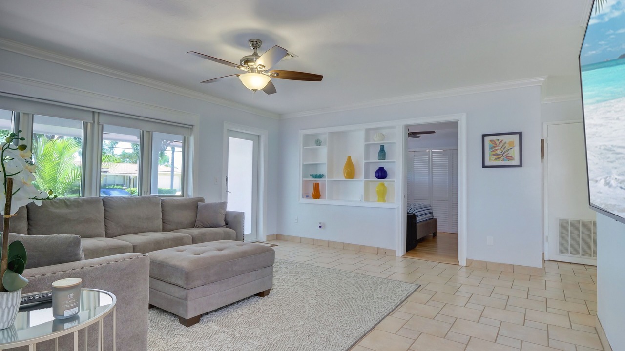 Photo of Livingroom in Garden Isles