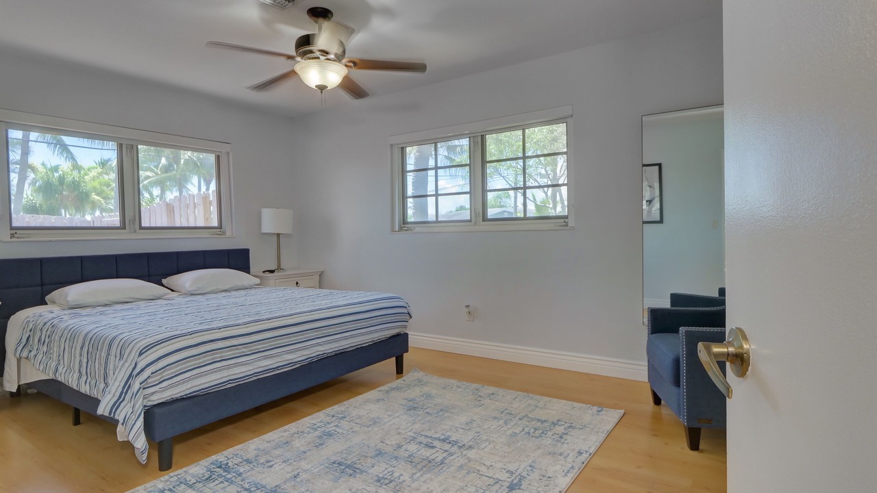 Photo of Bedroom in Garden Isles