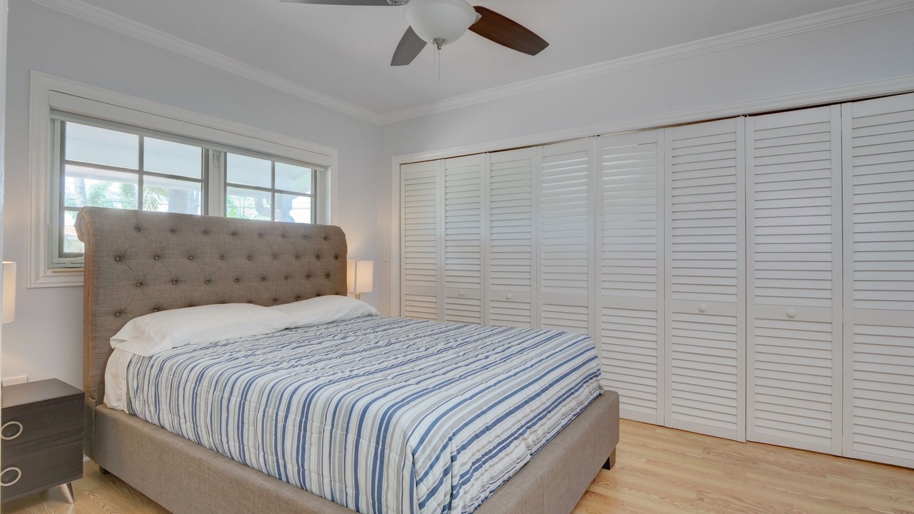 Photo of Bedroom in Garden Isles