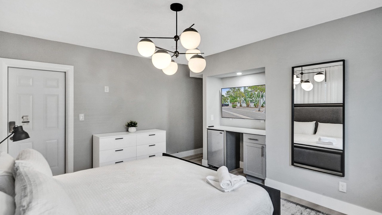 Photo of Bedroom in West Avenue