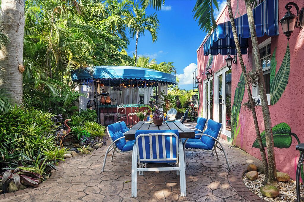 Photo of Outdoor in Miami Springs