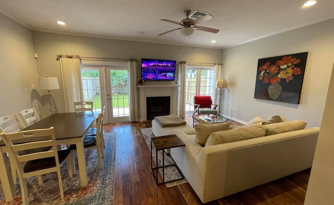 Photo of Livingroom in Bayshore Beautiful