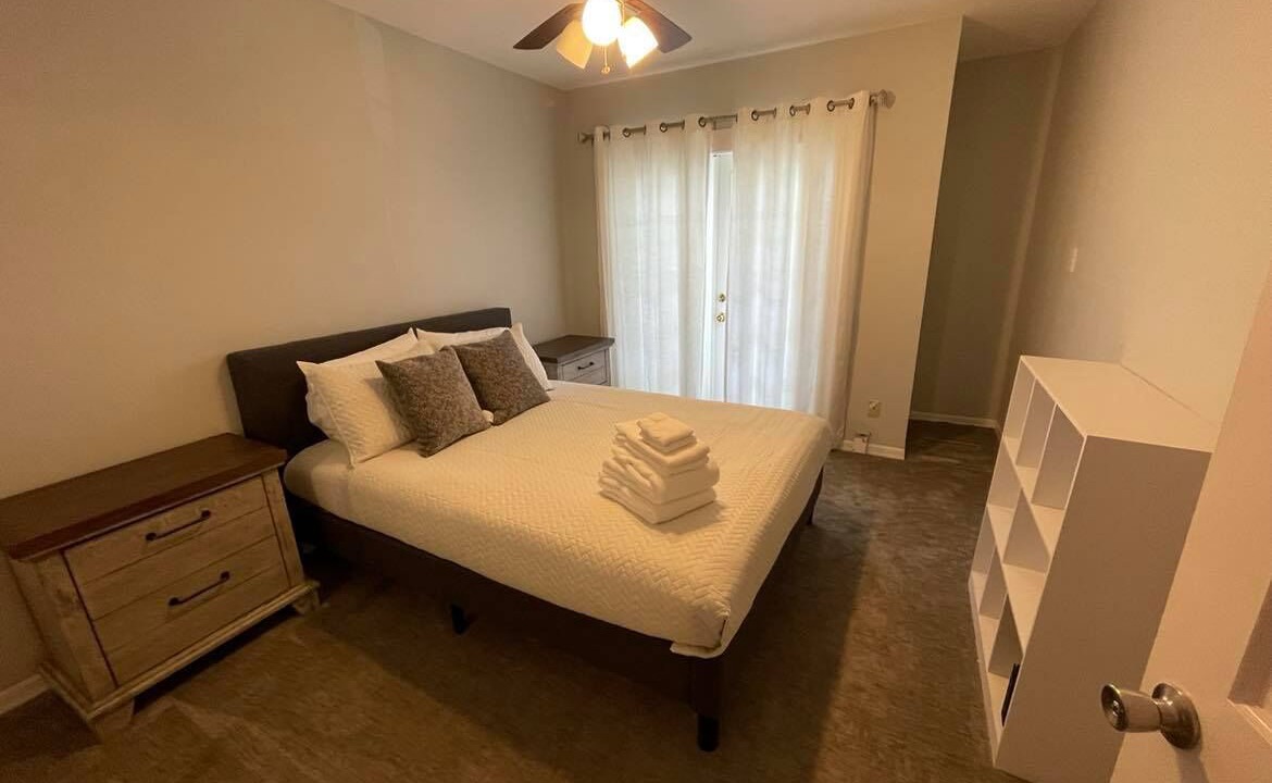 Photo of Bedroom in Bayshore Beautiful