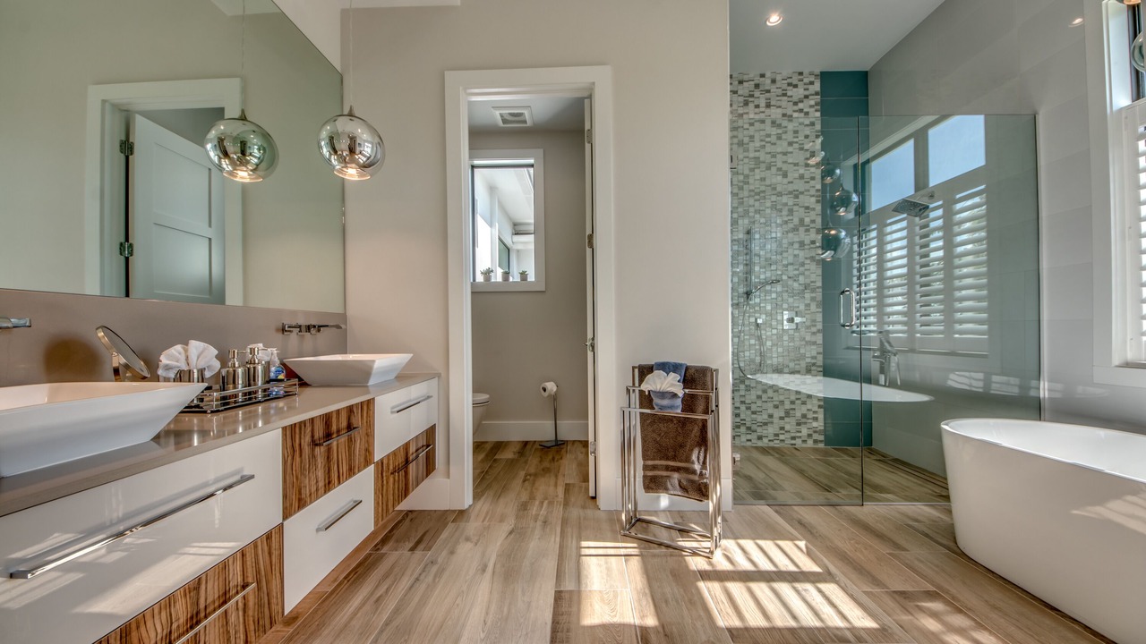 Photo of Bathroom in Pelican
