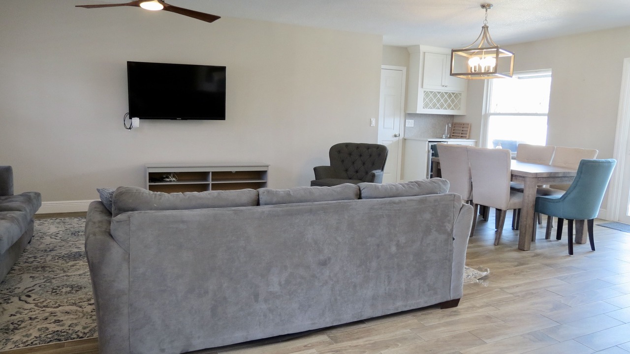 Photo of Livingroom in Bay Crest Park