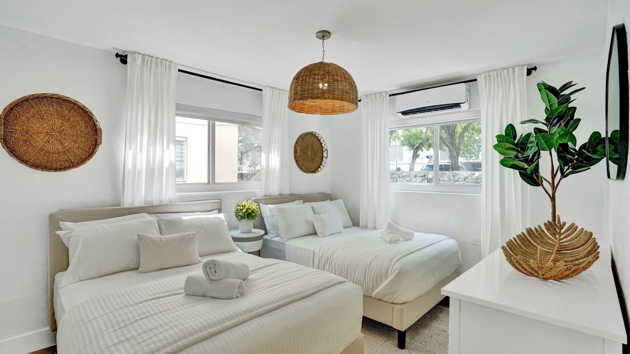 Photo of Bedroom in West Avenue