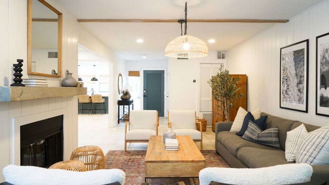 Photo of Livingroom in Trailer Estates
