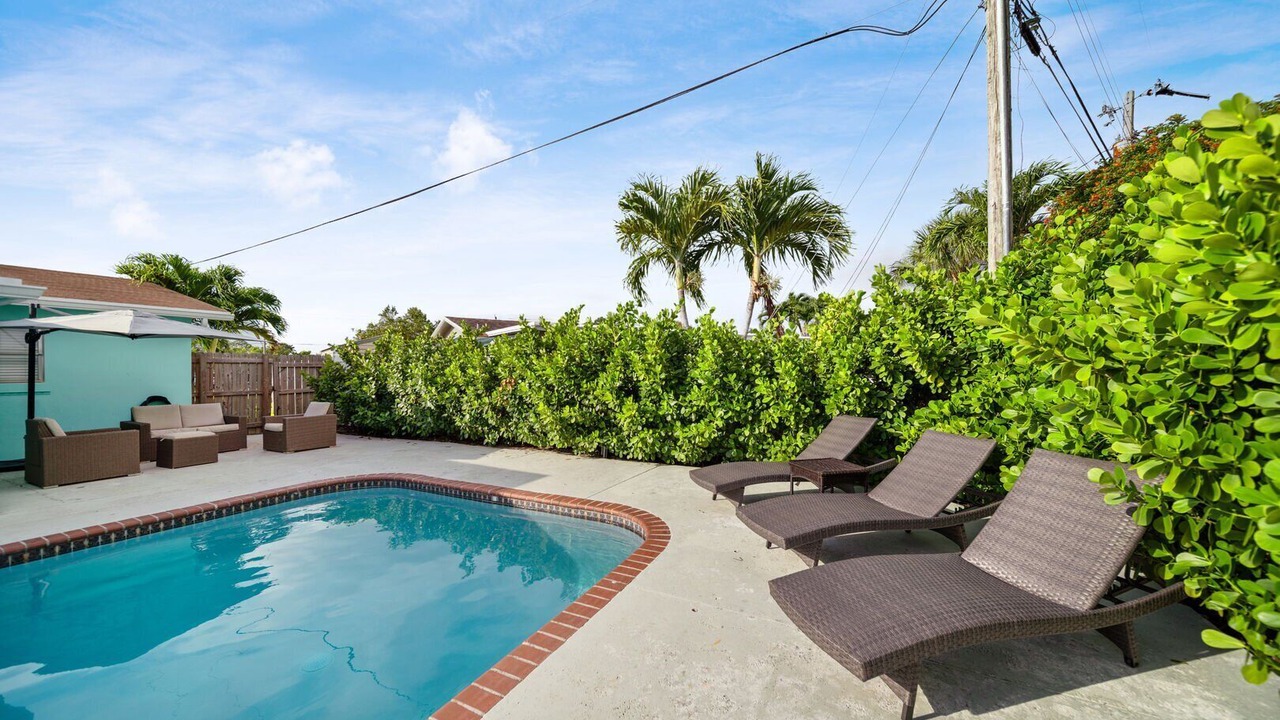 Photo of Outdoor in Lake Clarke Shores