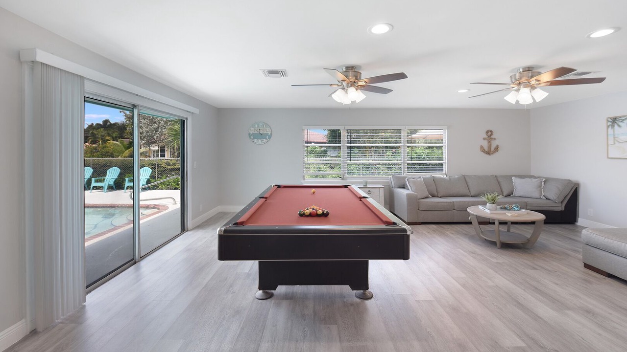 Photo of Bedroom in Lake Clarke Shores