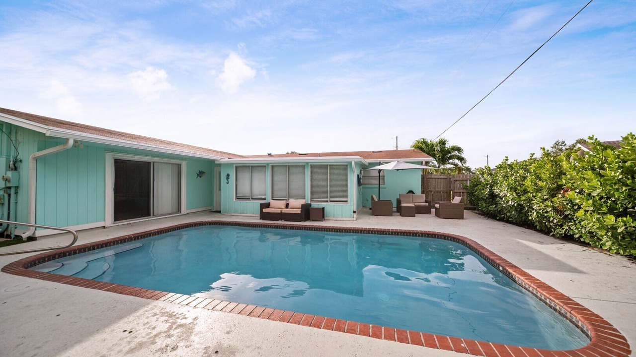 Photo of Outdoor in Lake Clarke Shores