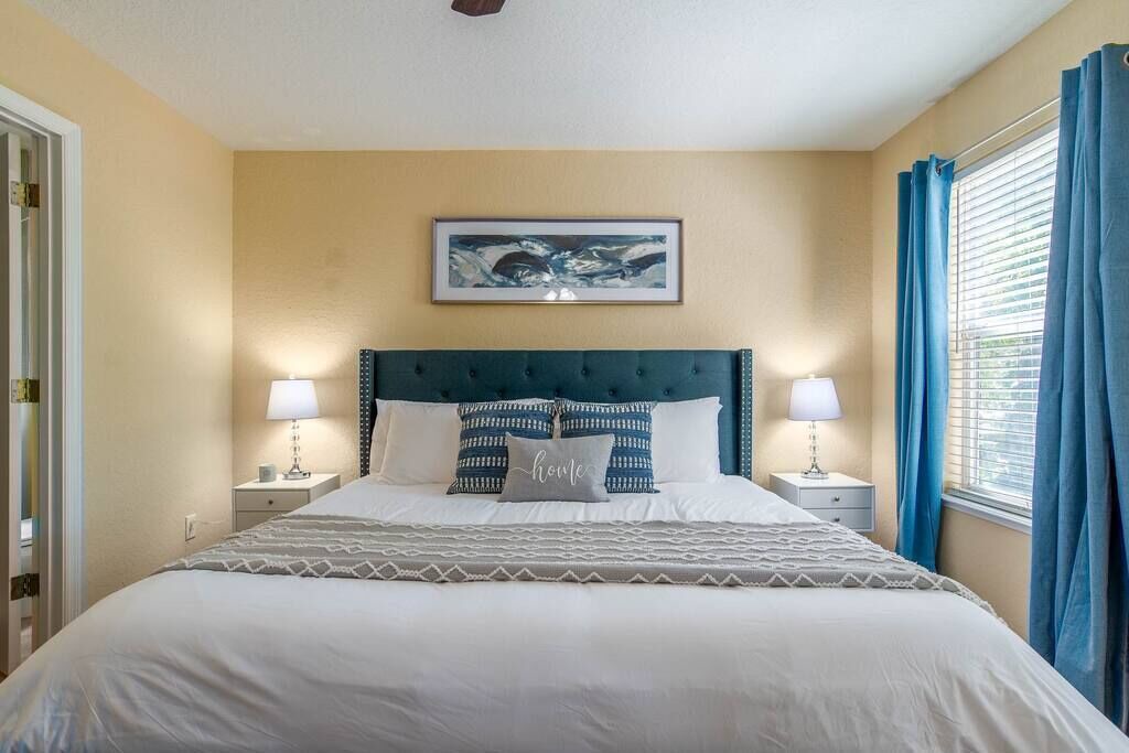 Photo of Bedroom in College Park
