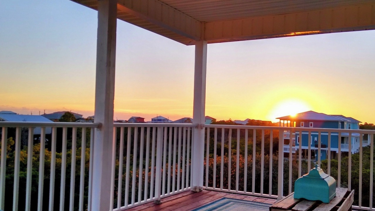 Photo of Patio Balcony in Surf Side Shores