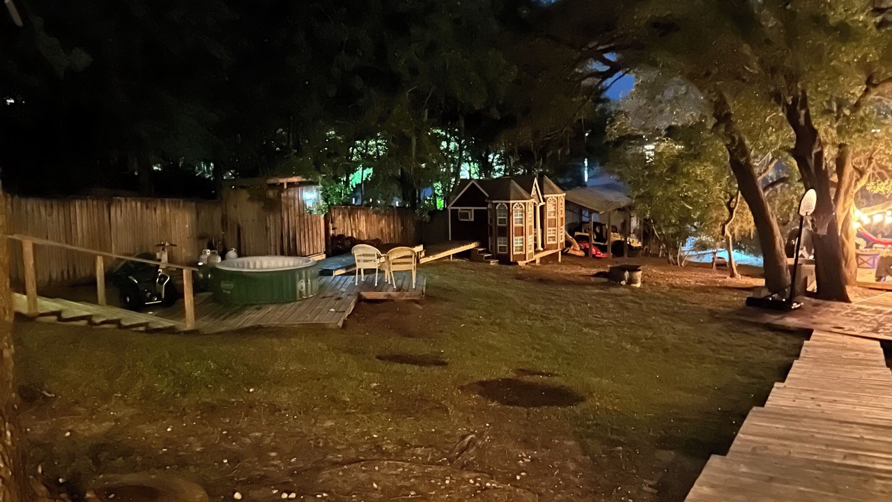 Photo of Outdoor in Thomas Drive
