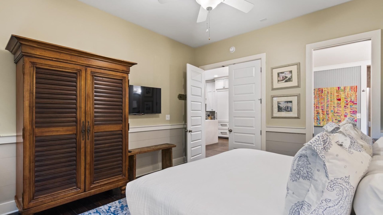 Photo of Bedroom in Cottage District