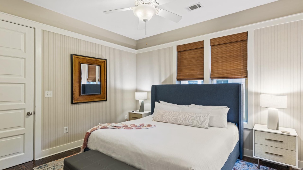 Photo of Bedroom in Cottage District